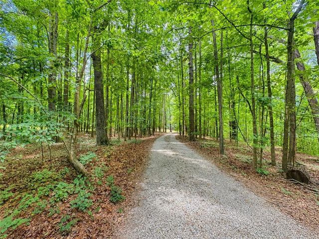 1120 Ridgewood Drive, Pendergrass, GA 30567