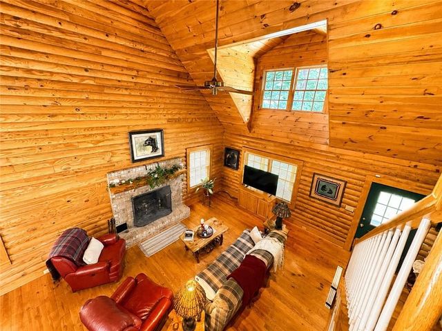 1120 Ridgewood Drive, Pendergrass, GA 30567
