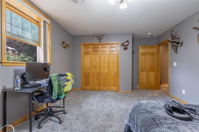 10231 Pine Rd, Fall Creek, WI 54742