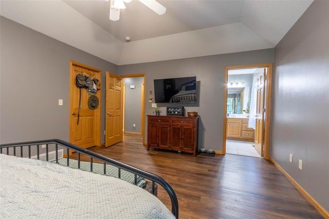 10231 Pine Rd, Fall Creek, WI 54742