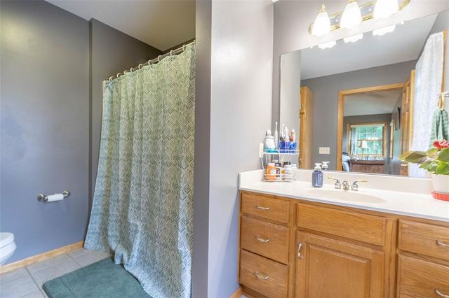 10231 Pine Rd, Fall Creek, WI 54742