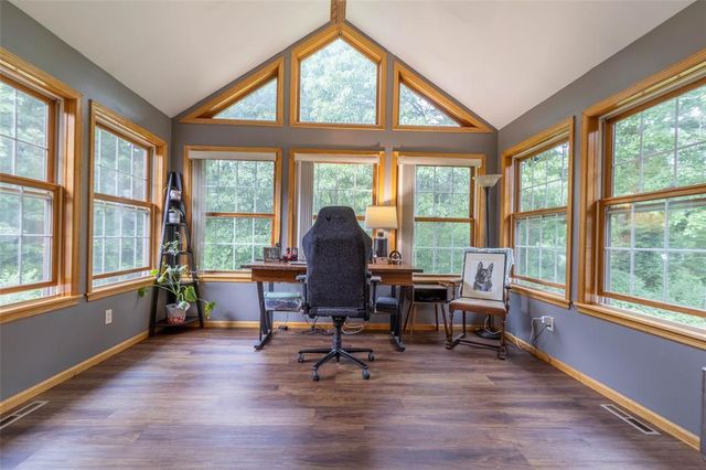 10231 Pine Rd, Fall Creek, WI 54742