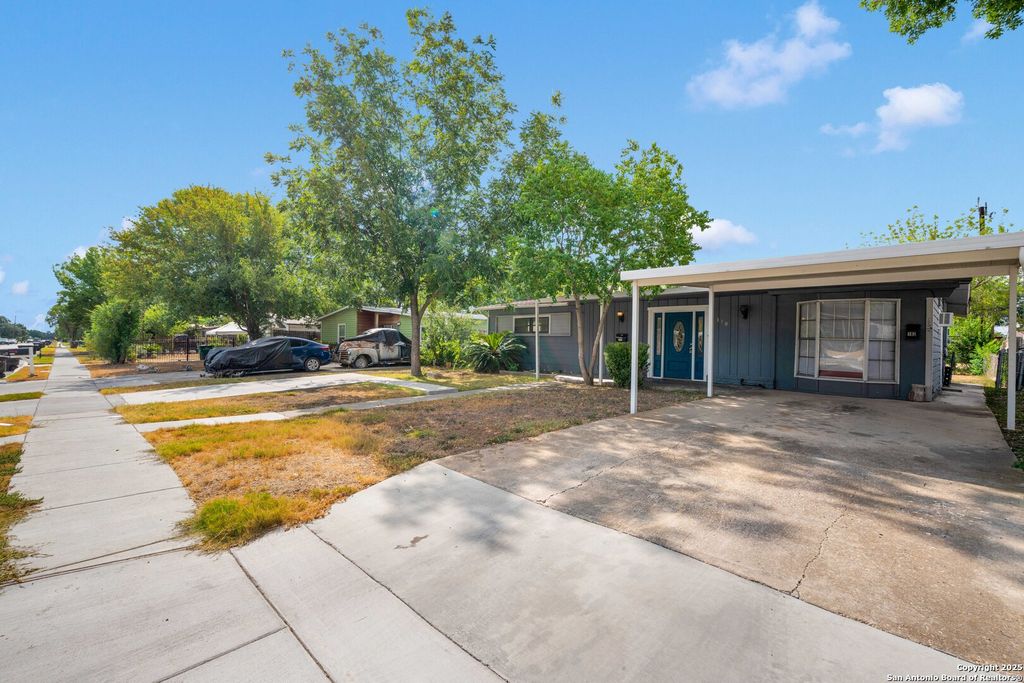 310 E Hutchins # 101, San Antonio, TX 78221