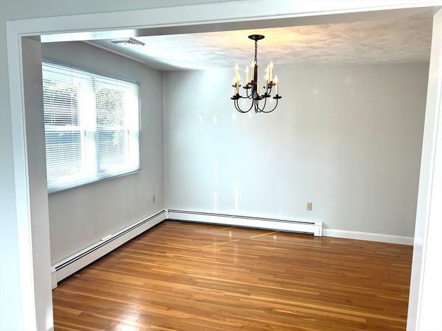 871 Allen Street, Dartmouth, MA 02747