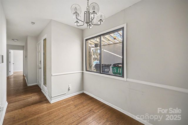 7913 Horse Chestnut Lane, Charlotte, NC 28277