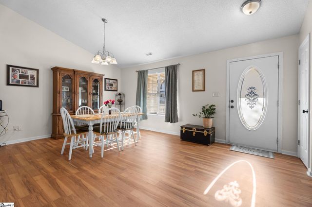 6 Appalachian Lane, Mauldin, SC 29662