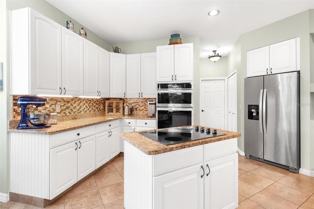 39342 HARBOR HILLS BOULEVARD, Lady Lake, FL 32159