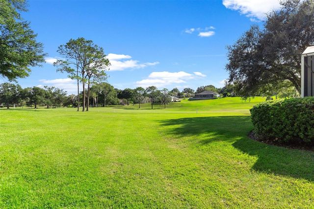 39342 HARBOR HILLS BOULEVARD, Lady Lake, FL 32159