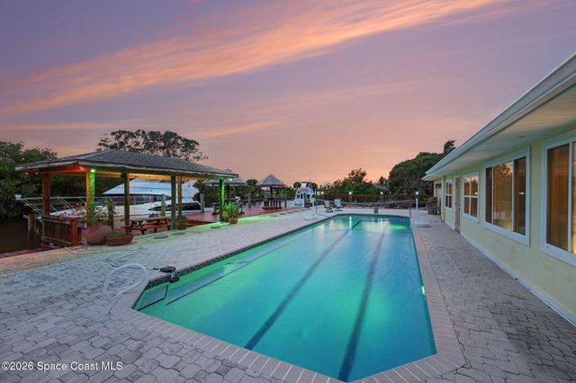 459 Angelo Lane, Cocoa Beach, FL 32931