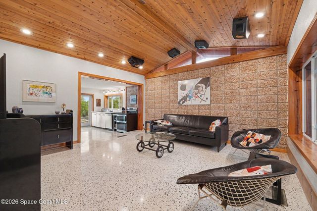 459 Angelo Lane, Cocoa Beach, FL 32931
