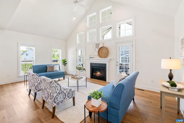 1242 FARROW DR, Charlottesville, VA 22901