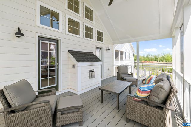 1242 FARROW DR, Charlottesville, VA 22901