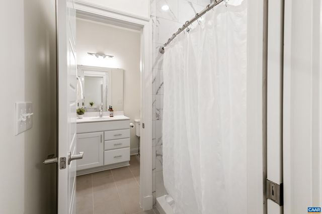 1242 FARROW DR, Charlottesville, VA 22901