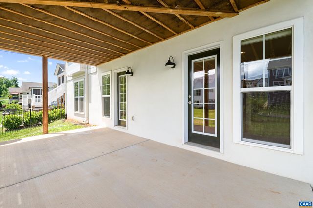 1242 FARROW DR, Charlottesville, VA 22901