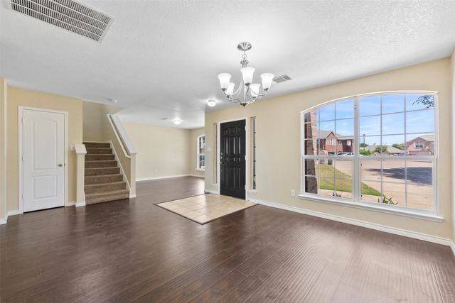 4207 Bayside Court, Arlington, TX 76016