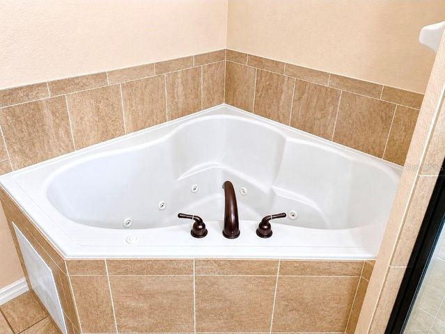 410 NE 12TH AVENUE, Mulberry, FL 33860