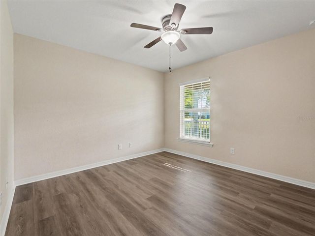 410 NE 12TH AVENUE, Mulberry, FL 33860