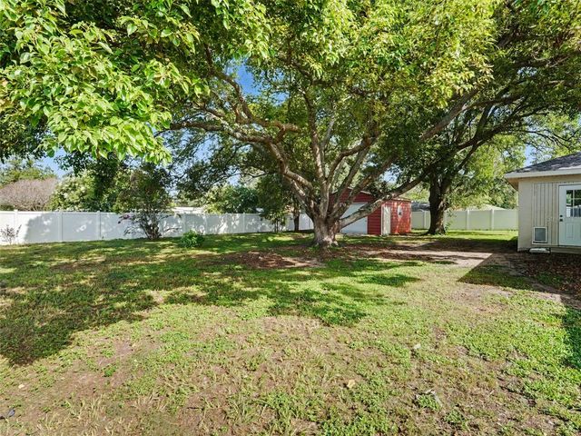 410 NE 12TH AVENUE, Mulberry, FL 33860