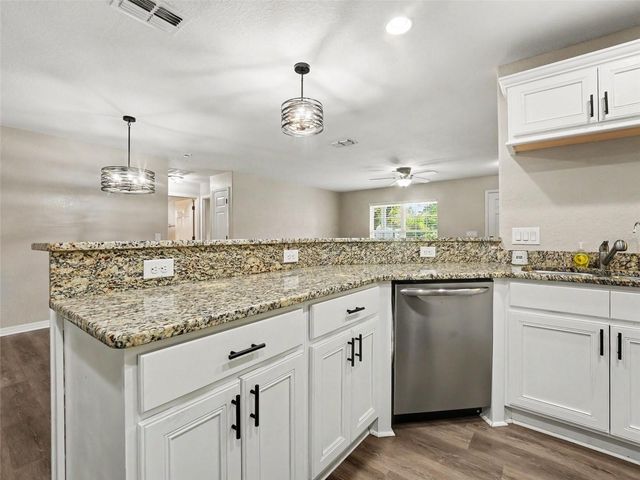 410 NE 12TH AVENUE, Mulberry, FL 33860