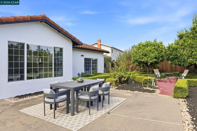 155 Franciscan Drive, Danville, CA 94526