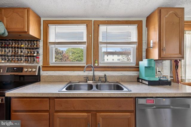 307 SPRING ST, Royersford, PA 19468