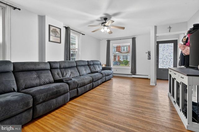 307 SPRING ST, Royersford, PA 19468