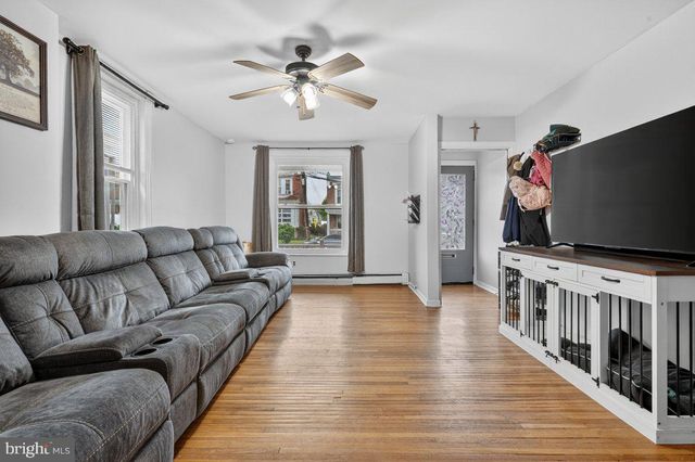 307 SPRING ST, Royersford, PA 19468