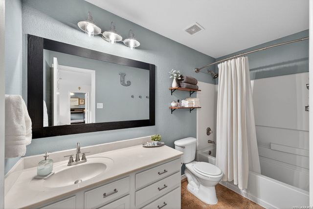 5926 Piedmont Glen, San Antonio, TX 78249