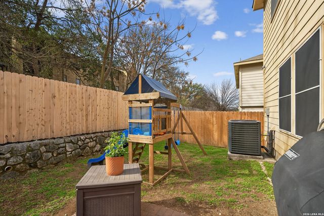 5926 Piedmont Glen, San Antonio, TX 78249