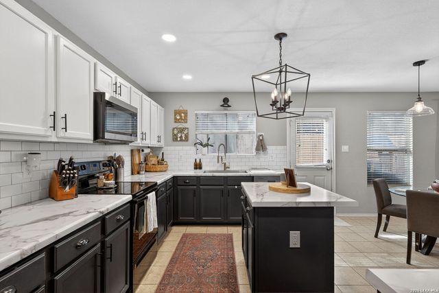 5926 Piedmont Glen, San Antonio, TX 78249