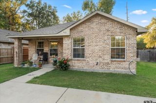513 Mollie Street, Mount Pleasant, TX 75455