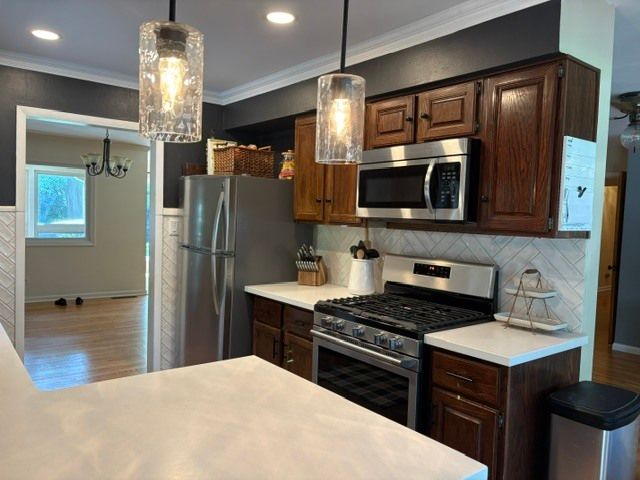 17W163 Oak Lane, Bensenville, IL 60106