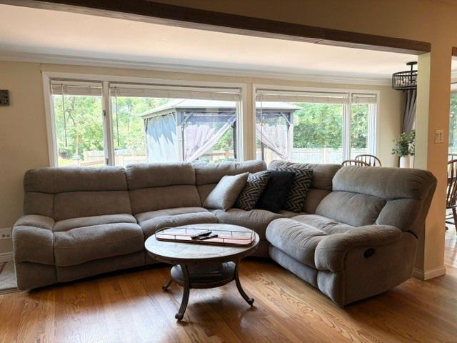 17W163 Oak Lane, Bensenville, IL 60106