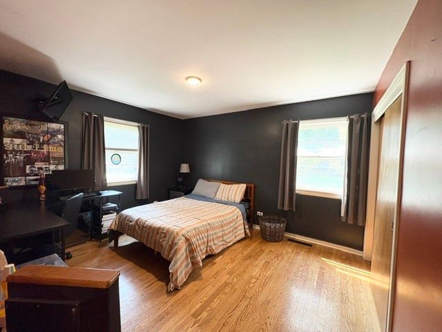17W163 Oak Lane, Bensenville, IL 60106
