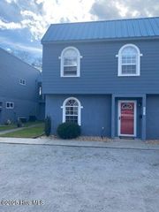 803 W 2nd Street, Washington, NC 27889
