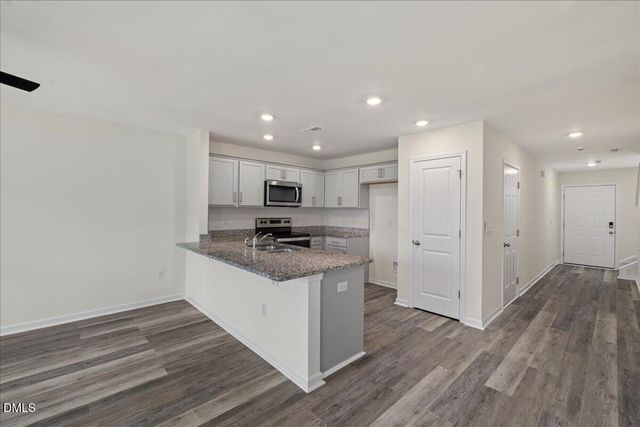 38 March Creek Drive, Fuquay Varina, NC 27526