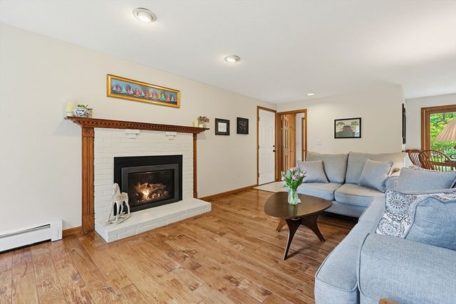 15 Sabina Drive, Holliston, MA 01746