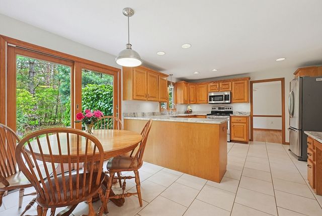 15 Sabina Drive, Holliston, MA 01746