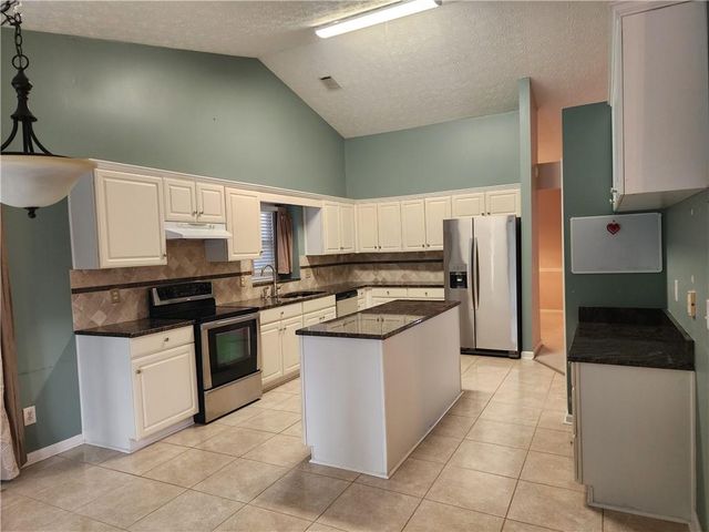 1903 Westover Lane NW, Kennesaw, GA 30152