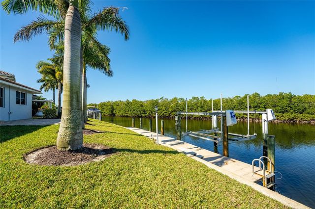 3310 TRIPOLI BOULEVARD, Punta Gorda, FL 33950