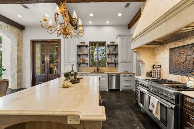 19 Cravache Court, Little Rock, AR 72223