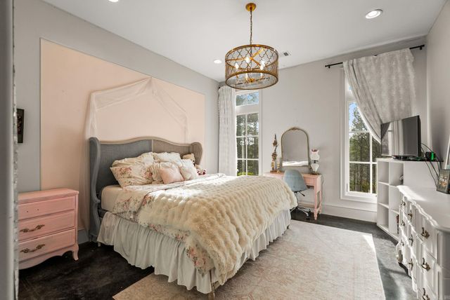 19 Cravache Court, Little Rock, AR 72223