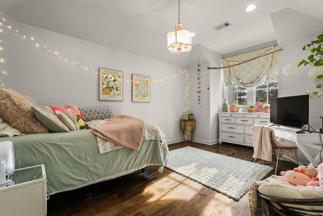 19 Cravache Court, Little Rock, AR 72223