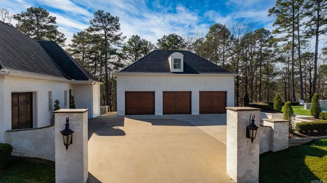 19 Cravache Court, Little Rock, AR 72223