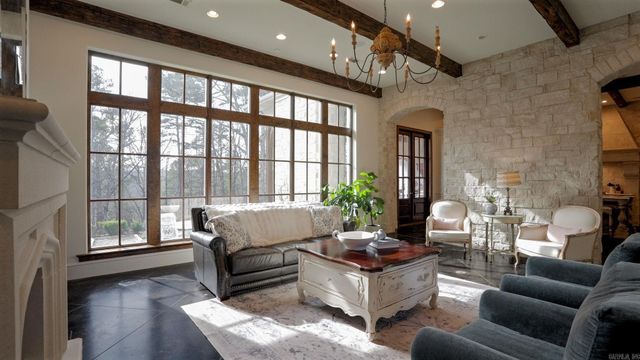 19 Cravache Court, Little Rock, AR 72223