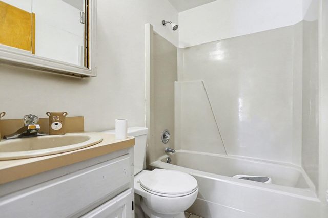 68361 Crooked Creek Road, White Pigeon Twp, MI 49099