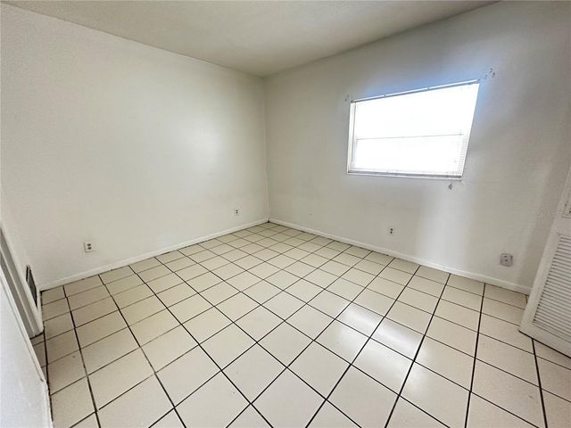 1315 SE SILVER SPRINGS PLACE 6, Ocala, FL 34471