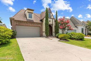126 Heathwood Drive, Broussard, LA 70518