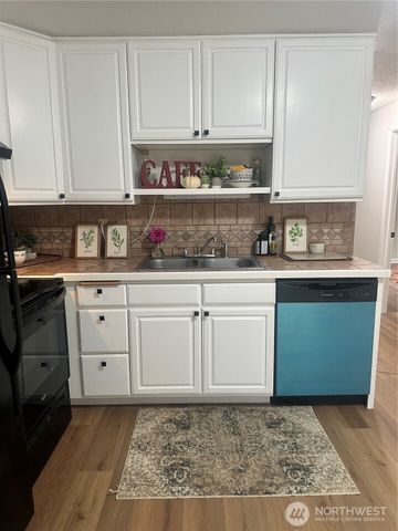 17108 5th Avenue Ct E, Spanaway, WA 98387