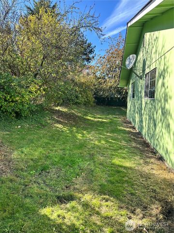 17108 5th Avenue Ct E, Spanaway, WA 98387